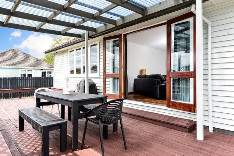 Photo of property in 109 Fairfield Road, Fairfield, Hamilton, 3214