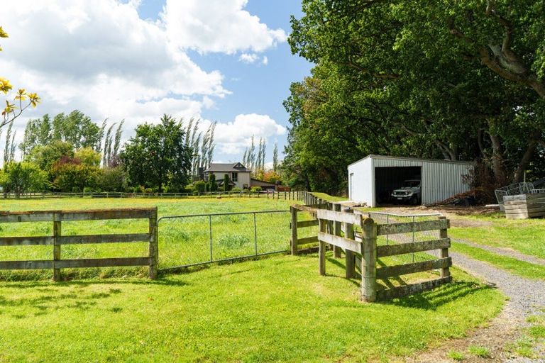 Photo of property in 320 Gladstone Road South, East Taieri, Mosgiel, 9092