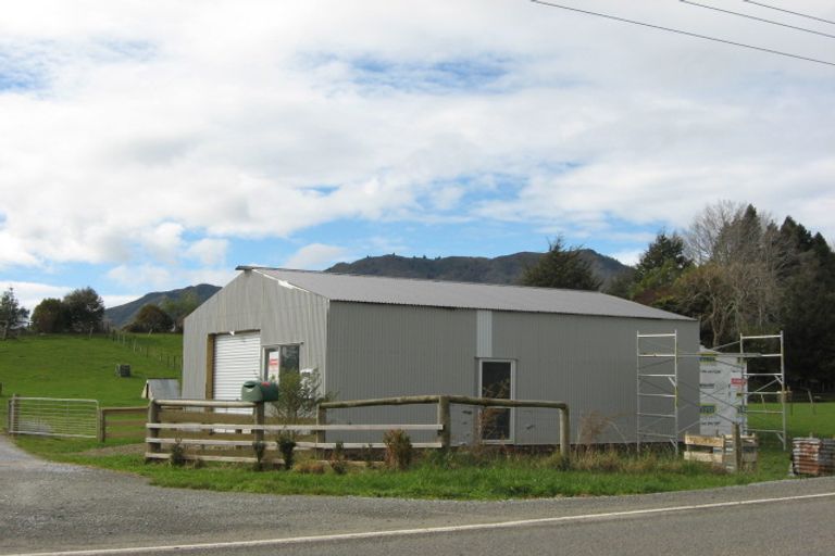 Photo of property in 2044 Takaka Valley Highway, Takaka, 7110