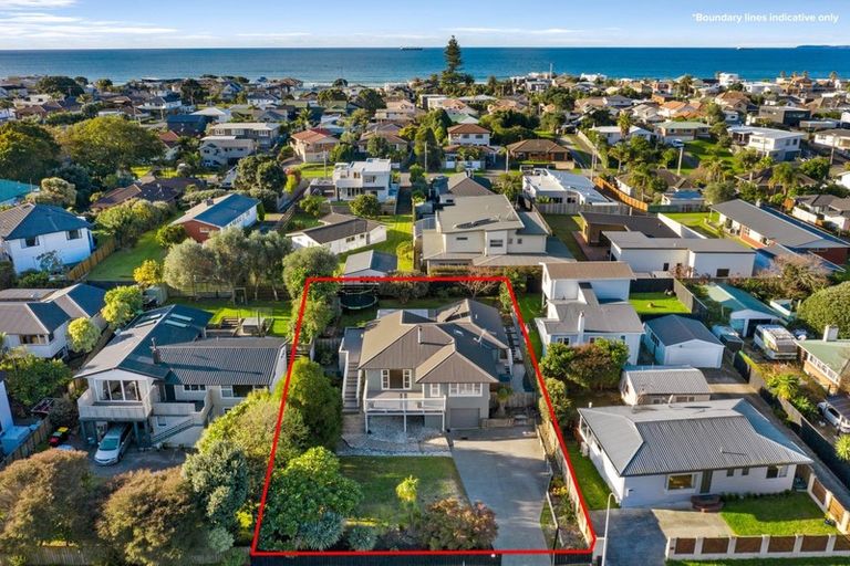 Photo of property in 111 Ranch Road, Mount Maunganui, 3116