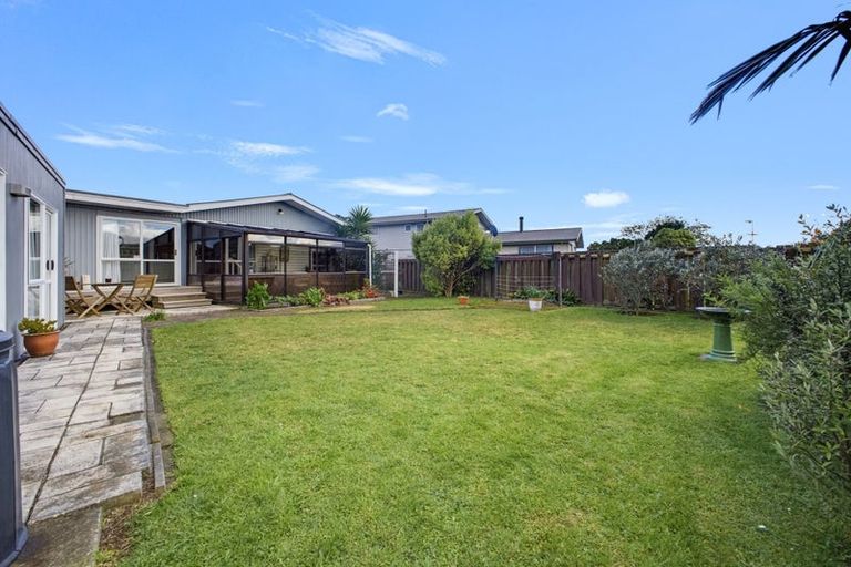 Photo of property in 205 Mangorei Road, Merrilands, New Plymouth, 4312