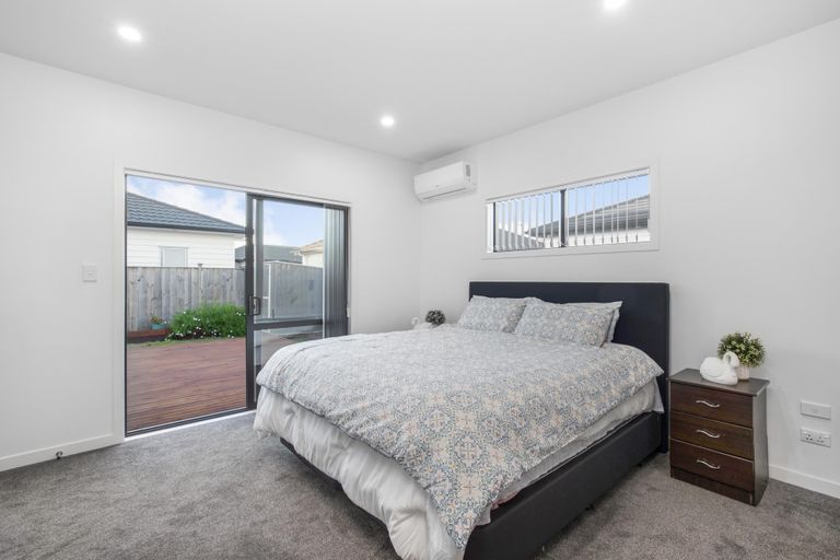 Photo of property in 16 Black Beech Crescent, Takanini, 2110