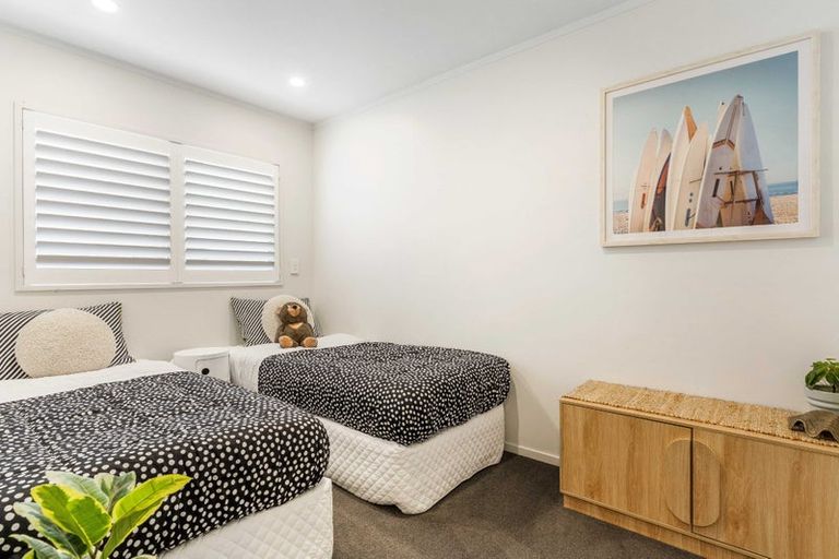 Photo of property in 319 Beverley Terrace, Whangamata, 3620