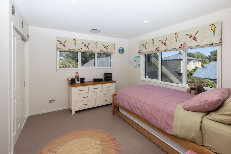 Photo of property in 141 Centaurus Road, Saint Martins, Christchurch, 8022