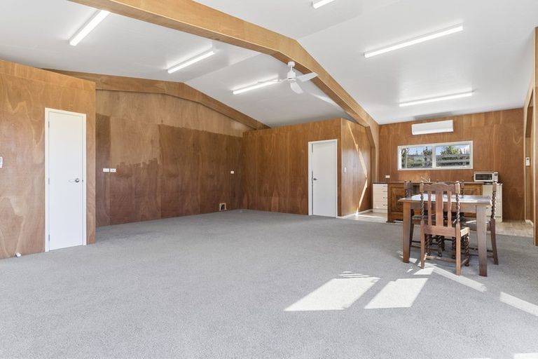 Photo of property in 24 Sarona Park Drive, Omanawa, 3171