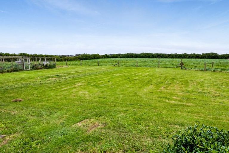 Photo of property in 9 Kaipi Street, Manaia, 4612