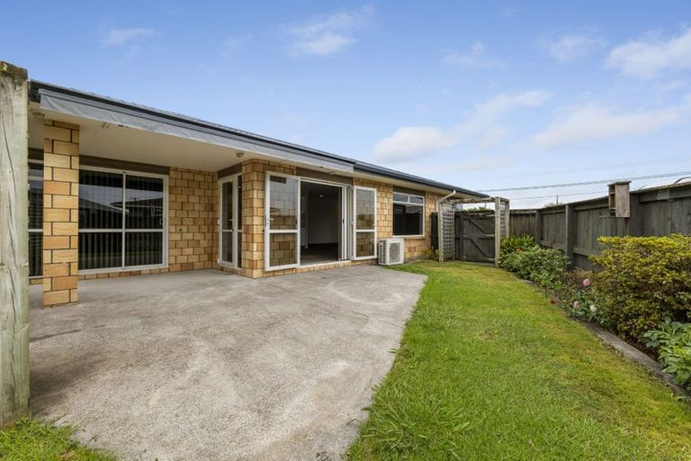 Photo of property in 379 Carrington Street, Upper Vogeltown, New Plymouth, 4310