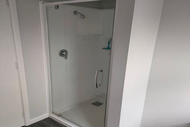 Photo of property in 6-8a Avenue Road, West End, Timaru, 7910