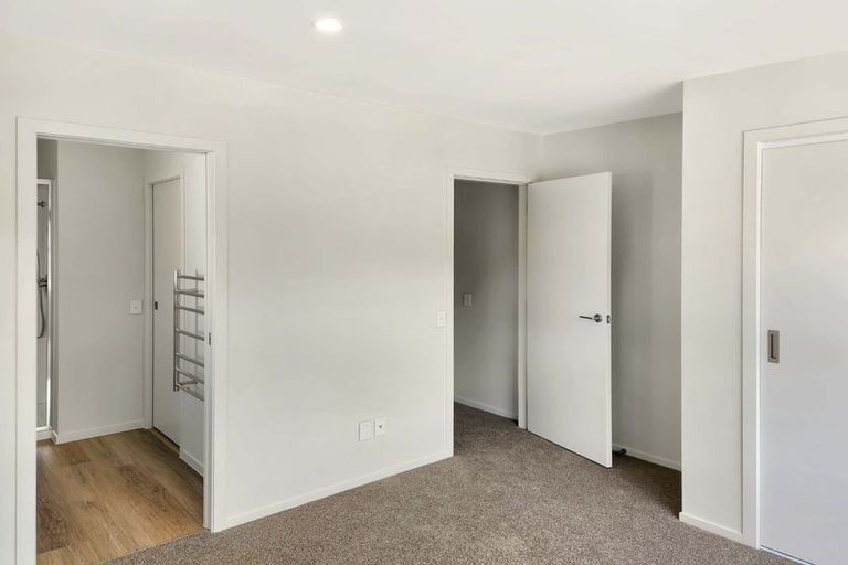 Photo of property in 14 Te Ara O Ralph Olsen, Wainuiomata, Lower Hutt, 5014