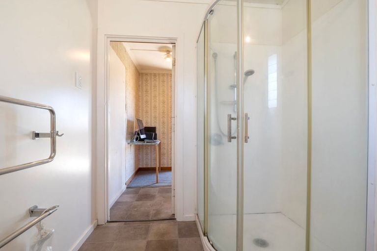 Photo of property in 32 Farm Street, Lumsden, 9730
