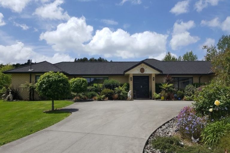 Photo of property in 139 Dunn Road, Ararimu, Drury, 2579