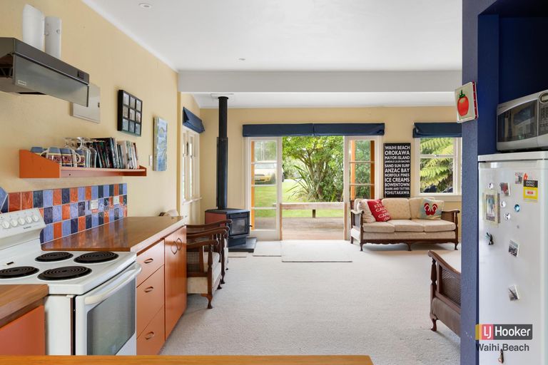 Photo of property in 2 Snell Crescent, Waihi Beach, 3611