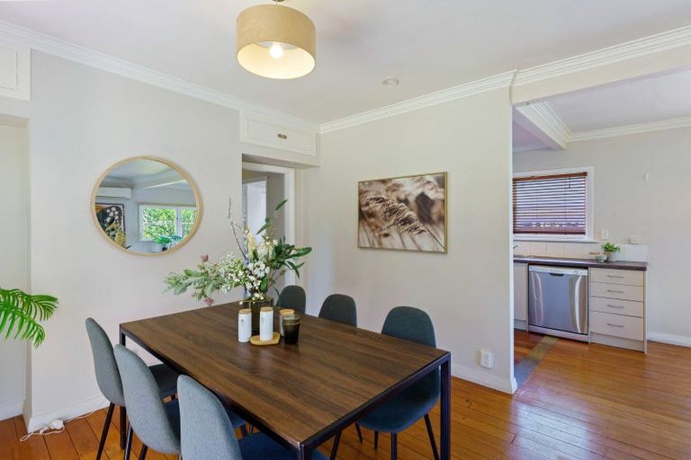 Photo of property in 41a Tiromoana Road, Raumati South, Paraparaumu, 5032