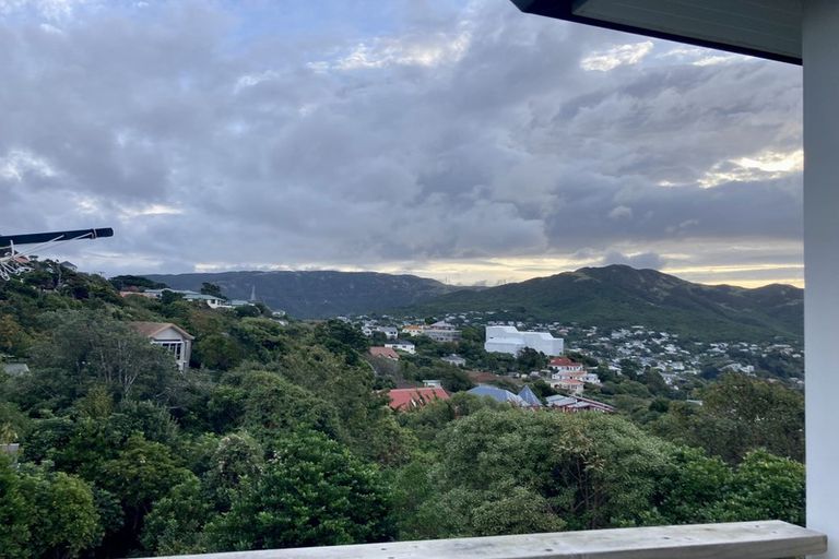 Photo of property in 11 Bankot Crescent, Ngaio, Wellington, 6035