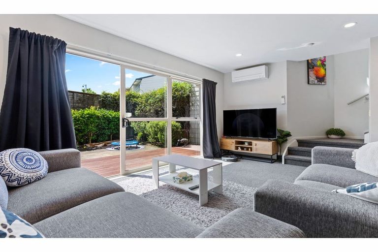 Photo of property in 9/206 Manuka Road, Bayview, Auckland, 0629