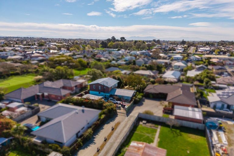 Photo of property in 327 Church Street, West End, Timaru, 7910