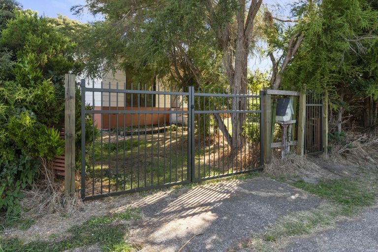 Photo of property in 60 Pohutukawa Drive, Owhata, Rotorua, 3010