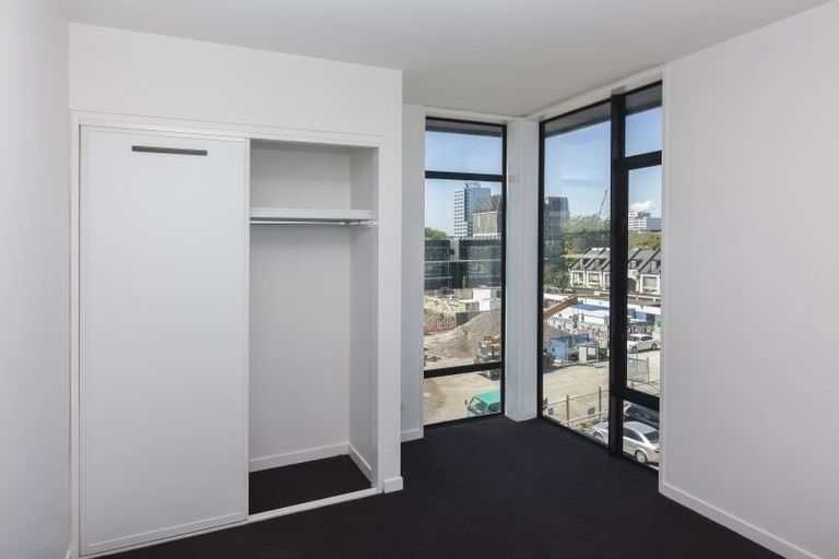 Photo of property in 1/50 Kilmore Street, Christchurch Central, Christchurch, 8013