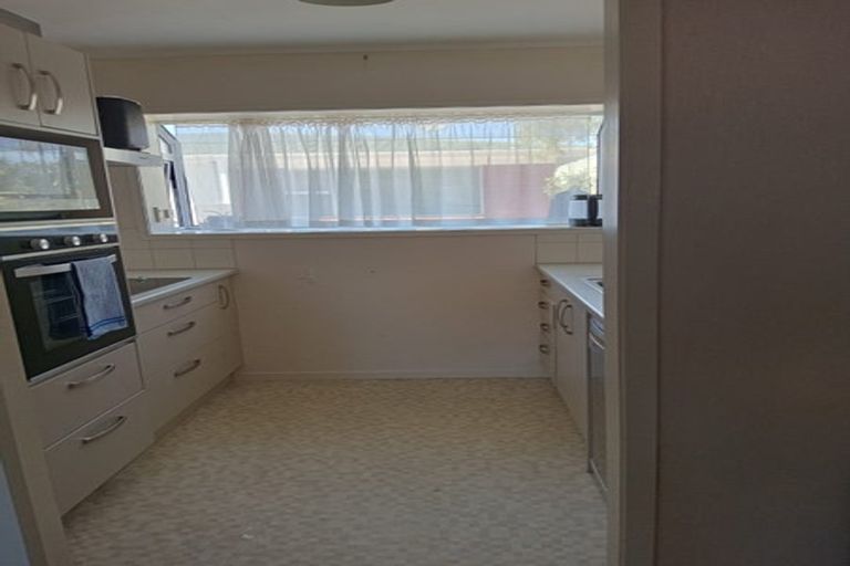 Photo of property in 3/61 Cook Street, Howick, Auckland, 2014