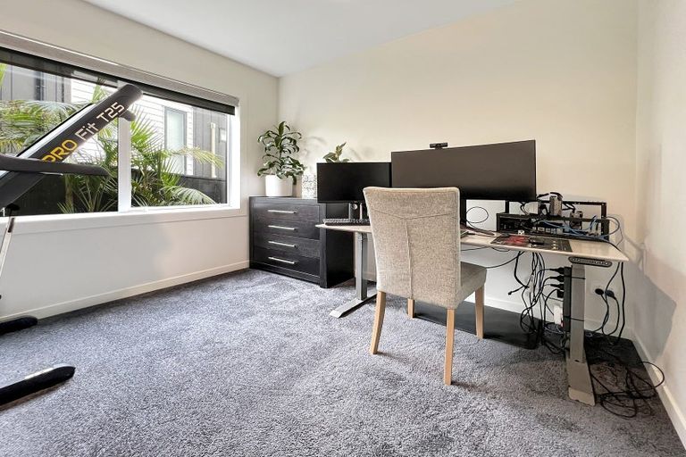 Photo of property in 51a Gills Road, Bucklands Beach, Auckland, 2014