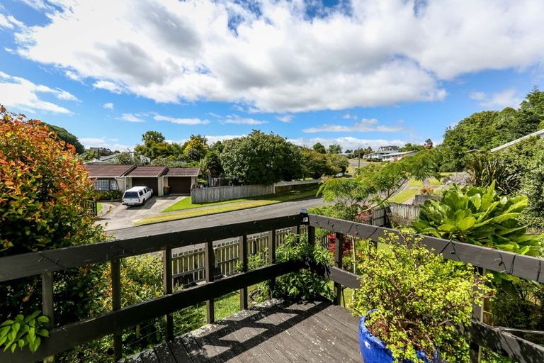 Photo of property in 6 Ainslee Street, Highlands Park, New Plymouth, 4312