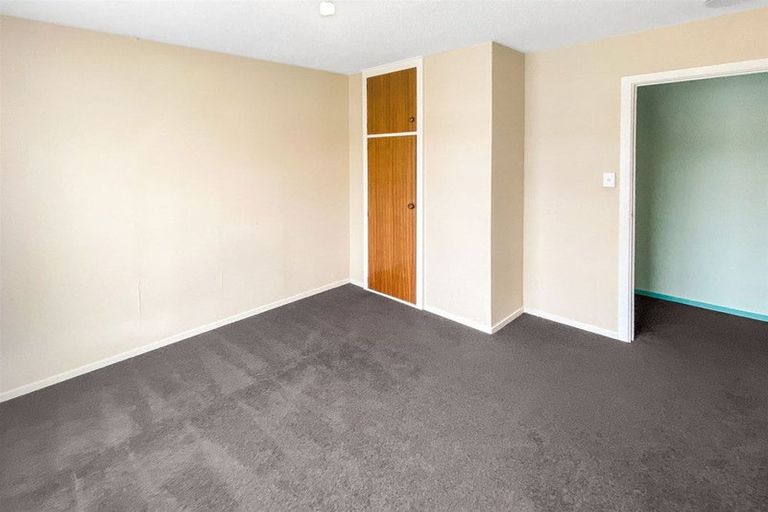 Photo of property in 68 Karnak Crescent, Russley, Christchurch, 8042