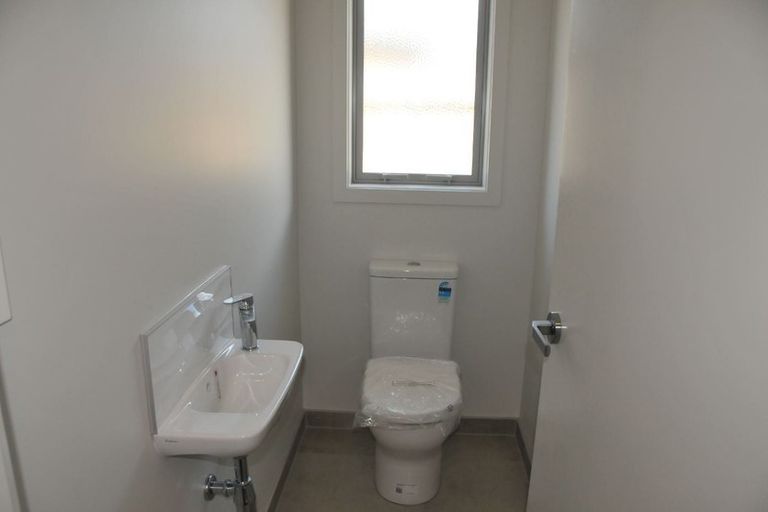 Photo of property in 20 Kotiate Street, Papamoa Beach, Papamoa, 3118