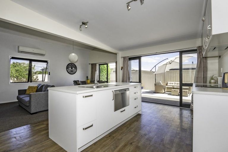 Photo of property in 70 Kirkwood Road, Flaxmere, Hastings, 4120