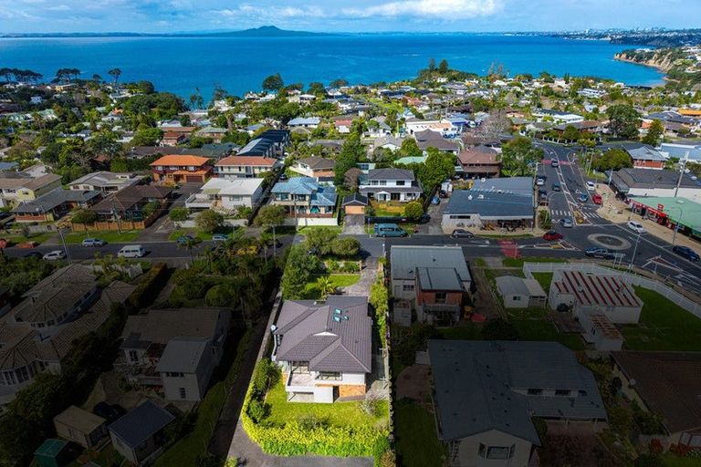 Photo of property in 10 Toroa Street, Torbay, Auckland, 0630