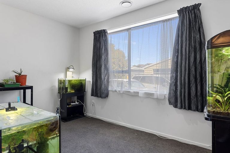 Photo of property in 63 Orrick Crescent, Avondale, Christchurch, 8061
