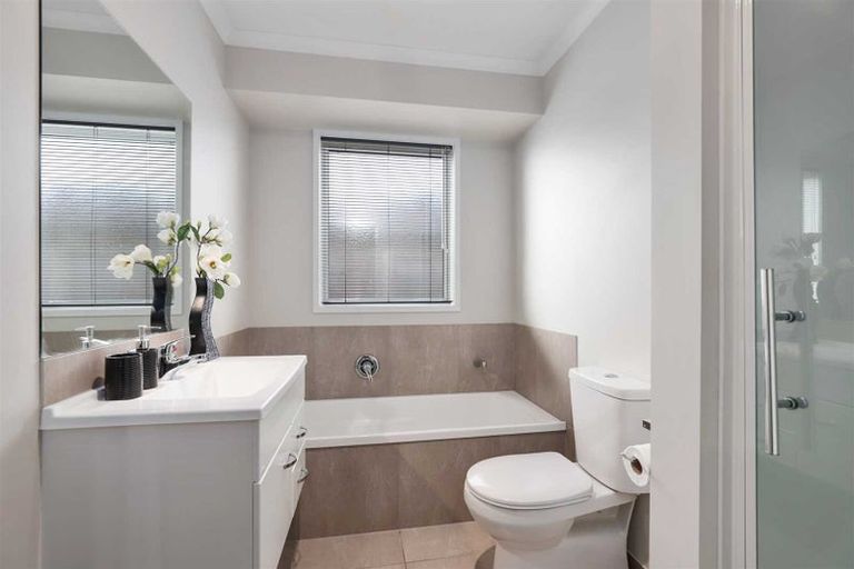 Photo of property in 2 Glyll Close, Flagstaff, Hamilton, 3210