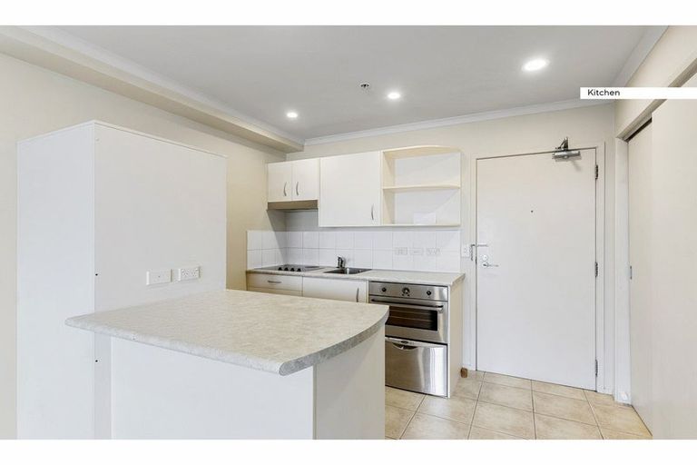 Photo of property in The Rennaissance, 4d/18 Ronwood Avenue, Manukau, Auckland, 2104