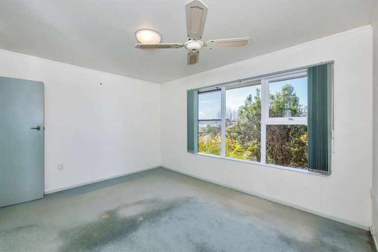 Photo of property in 8 Long Bay Drive, Torbay, Auckland, 0630