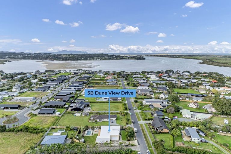 Photo of property in 5 Dune View Drive, Mangawhai, 0505
