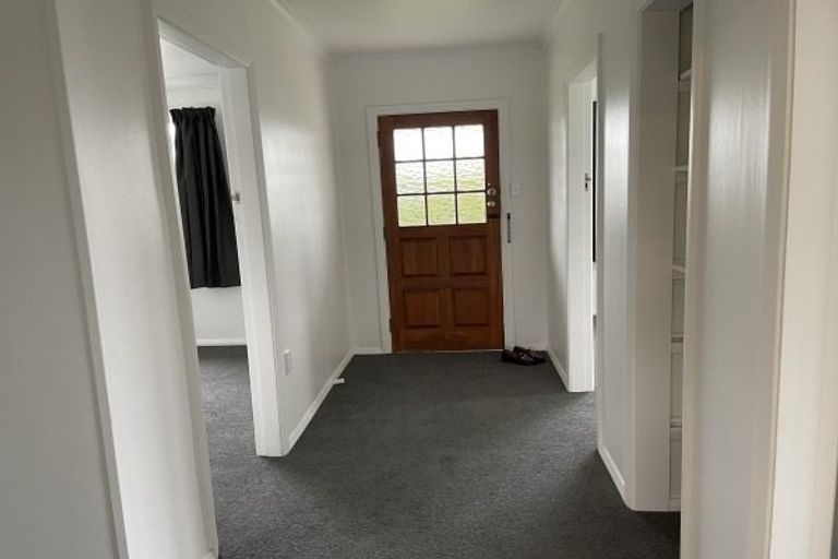 Photo of property in 15 Botanical Road, Takaro, Palmerston North, 4412