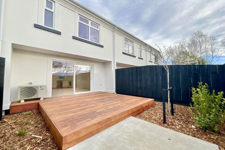 Photo of property in 5/205 Cranford Street, St Albans, Christchurch, 8014