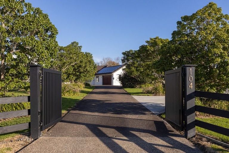 Photo of property in 104 Wilks Road, Dairy Flat, Albany, 0794