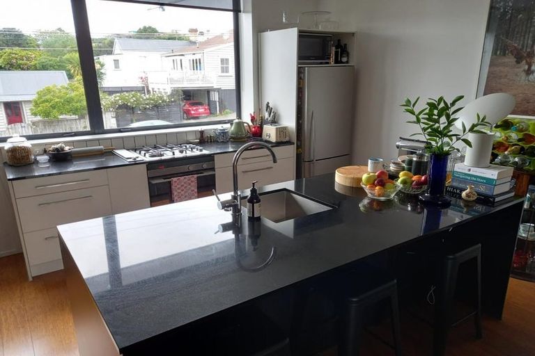 Photo of property in 3/4 Fitzroy Street, Ponsonby, Auckland, 1021