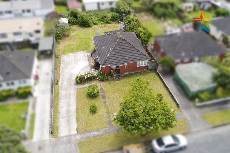 Photo of property in 50 Godley Street, Waiwhetu, Lower Hutt, 5010