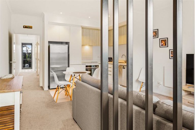 Photo of property in 96 Squadron Drive, Hobsonville, Auckland, 0618