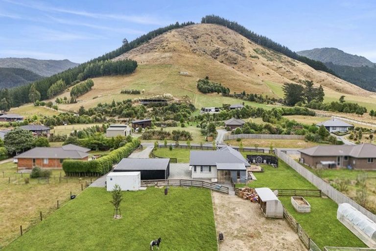 Photo of property in 11 Robertson Mill Place, Rai Valley, 7194