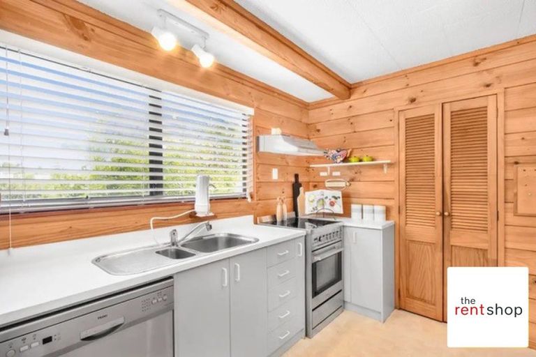 Photo of property in 495 Weymouth Road, Weymouth, Auckland, 2103