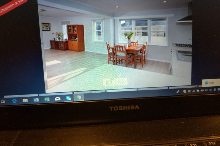 Photo of property in 3 Glen Marine Parade, Glendene, Auckland, 0602