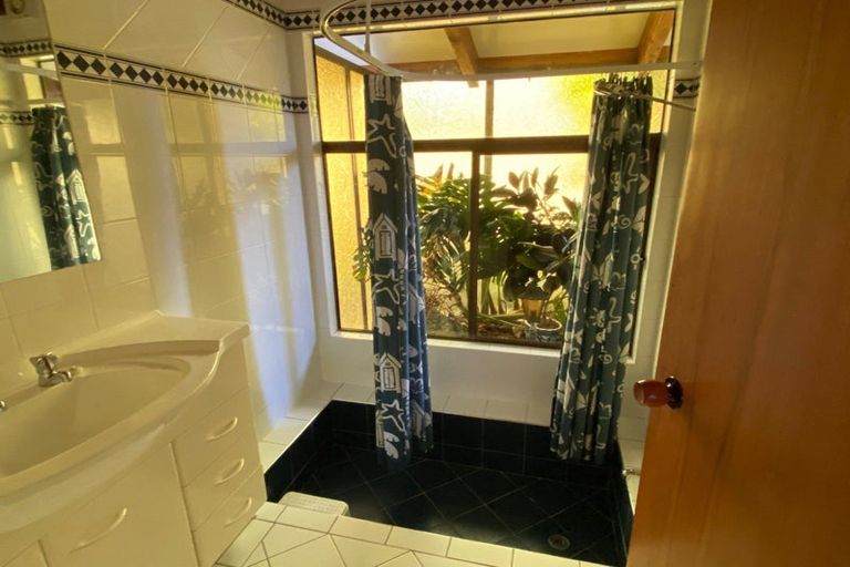 Photo of property in 22 Stanton Crescent, Karoro, Greymouth, 7805