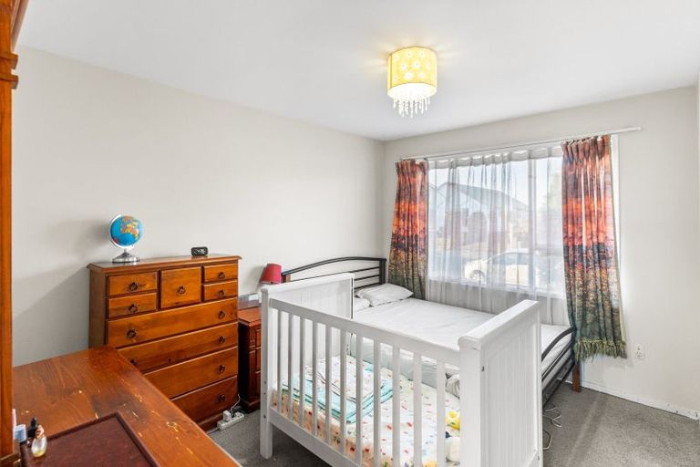 Photo of property in 1/52 Oakhampton Street, Hornby, Christchurch, 8042