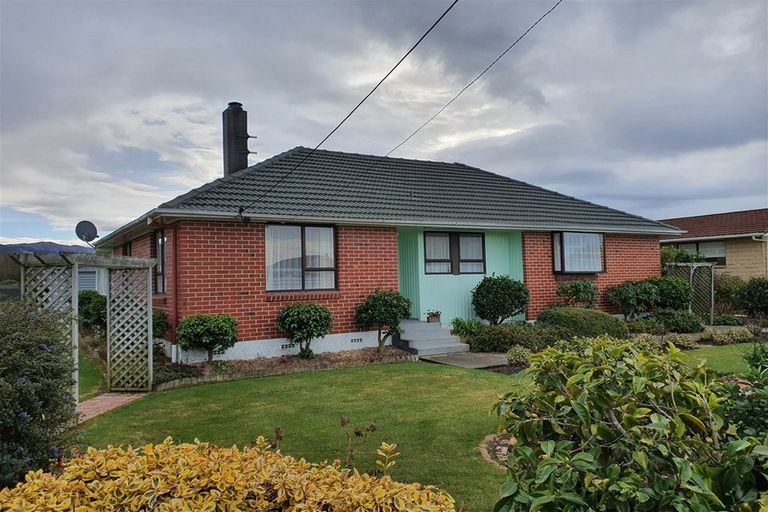 Photo of property in 44 Opie Street, Waimate, 7924