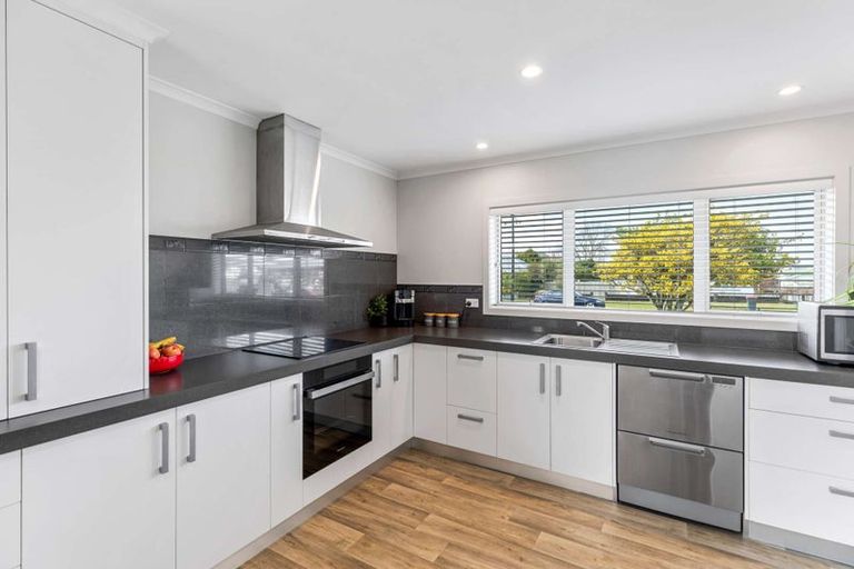 Photo of property in 35 Hamlet Street, Stratford, 4332