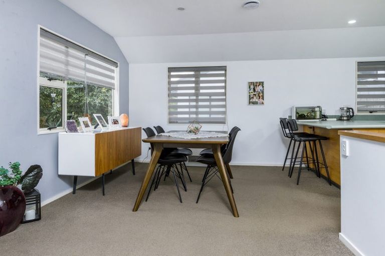 Photo of property in 2/70 Archers Road, Glenfield, Auckland, 0629