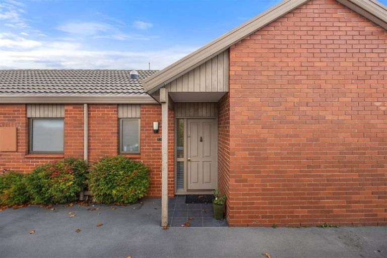 Photo of property in 1/114 Saint James Avenue, Papanui, Christchurch, 8053