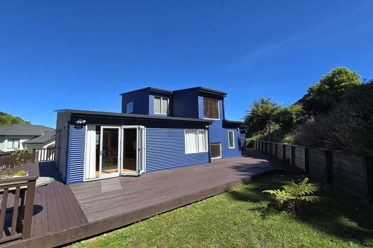 Photo of property in 16 Forsyth Grove, Brooklyn, Wellington, 6021